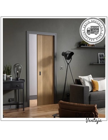 Casonetos para puertas de medida especial para muros de yeso (revocar). Ambiente puerta de madera en salón