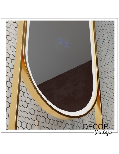 Espejo de baño ovalado de suelo a techo mod. Zacatin LED. Detalle marco lacado oro cepillado